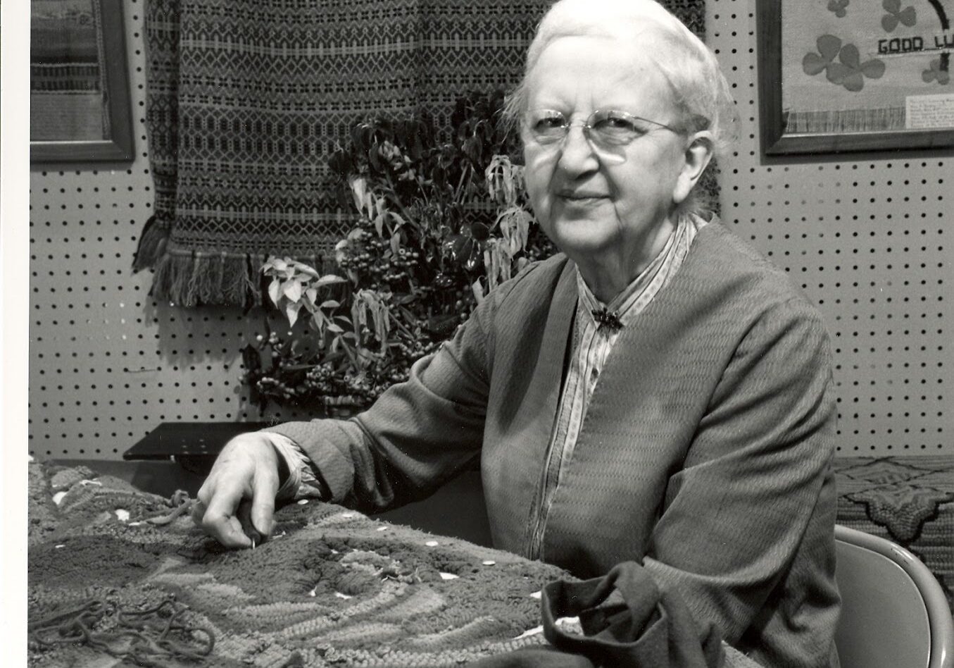 Isadora Williams at the October 1965 Craft Fair of the Southern Highlands